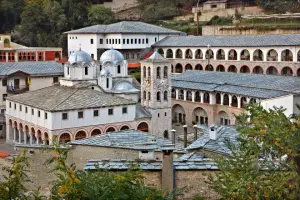 Moni Eikosifoinissas